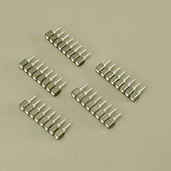 ヘッダー／ジャンパー／ソケット／その他のコネクタ — 2.54 mm