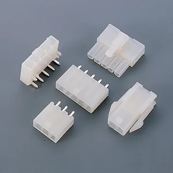 ワイヤー・ツー・ボードコネクタ — 4.2 mm